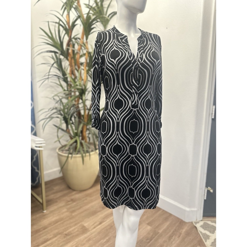 Enfocus Midi Shirt Dress Women Sz 8 Very Stretchy‎ Curve Hugging V Neck Career